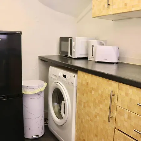 Apartamento Away From - 2 Bed Free Parking & Wifi Leeds (West Yorkshire)