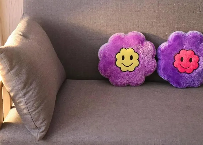 Appartamento Away From - 2 Bed Free Parking & Wifi *