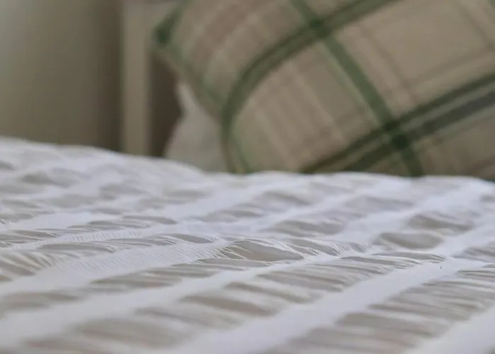 Away From - 2 Bed Free Parking & Wifi Lägenhet Leeds (West Yorkshire)